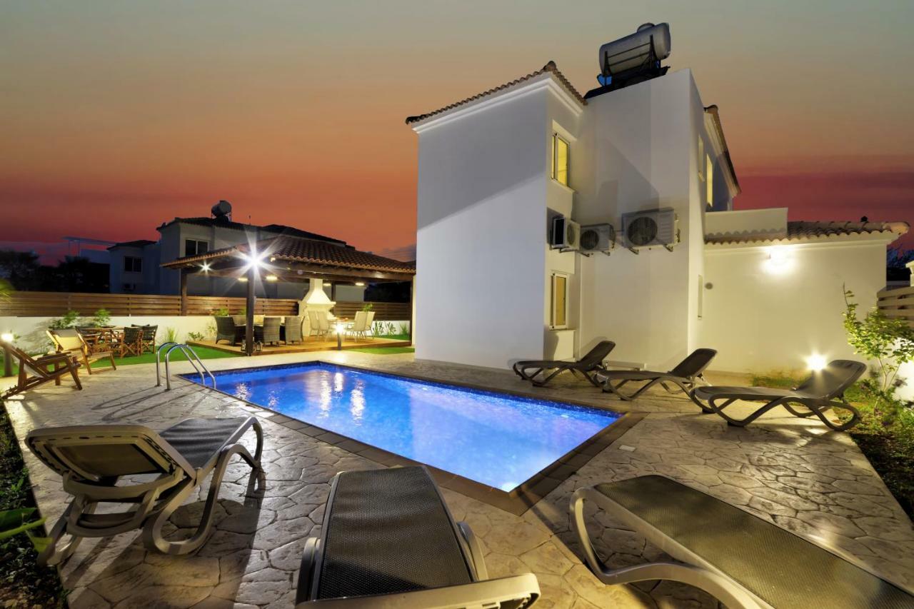 Villa Nissi Gold Agia Napa Buitenkant foto