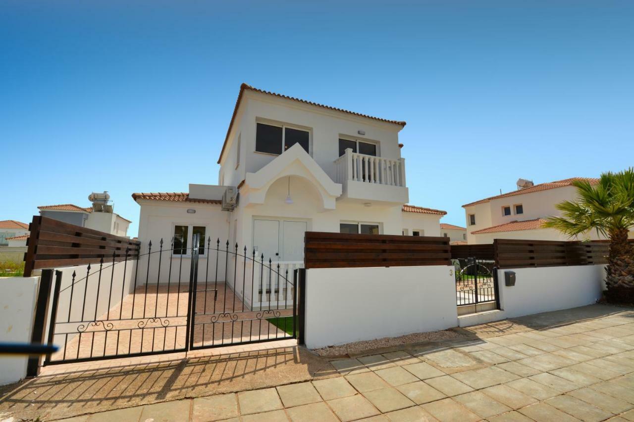 Villa Nissi Gold Agia Napa Buitenkant foto