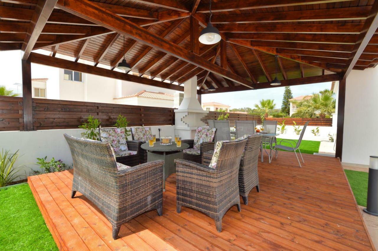 Villa Nissi Gold Agia Napa Buitenkant foto